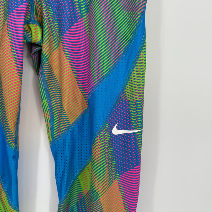 Nike Pro Hypercool Frequency Capri Leggings Womens Large Multicolor Swirl Print