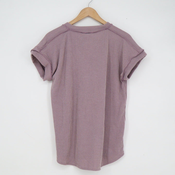 Heimish USA Lavender Ribbed V-Neck Short Sleeve Top Small NEW