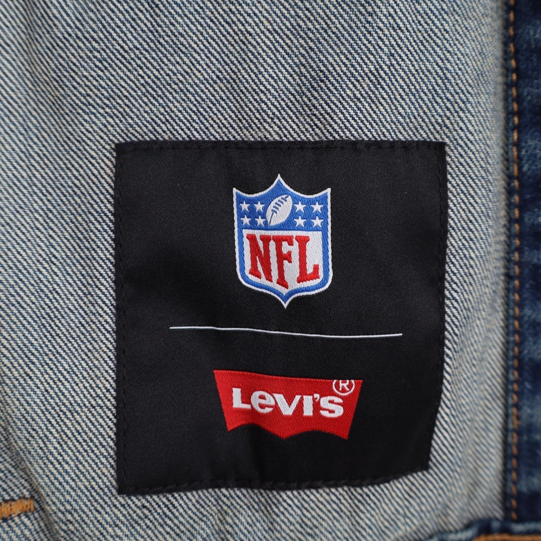 Philadelphia Eagles Trucker Jacket Womens Medium Blue Denim Levi's Spread Collar
