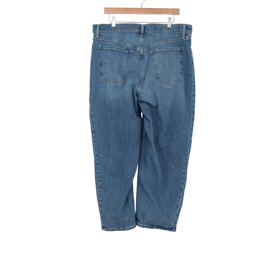 Old Navy Womens High Rise Barrel Leg Jeans Medium Wash Blue Size 16 Curved Leg