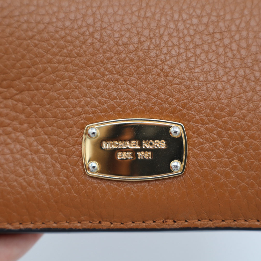 Michael Kors Womens Brown Pebbled Leather Inner Credit Card Slots Bifold Wallet