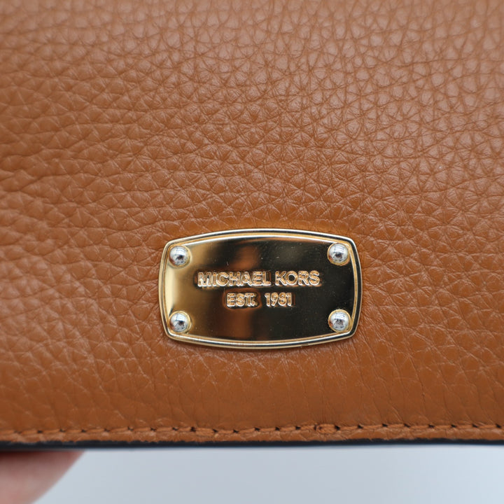 Michael Kors Womens Brown Pebbled Leather Inner Credit Card Slots Bifold Wallet