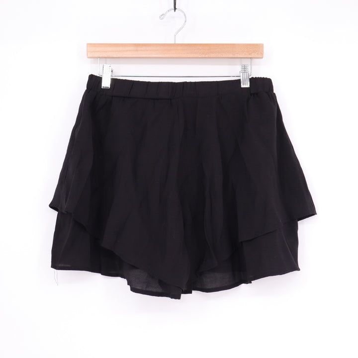 Womens Multi Layer Ruffled Shorts M Black Elastic Waist Flat Front Beach Summer