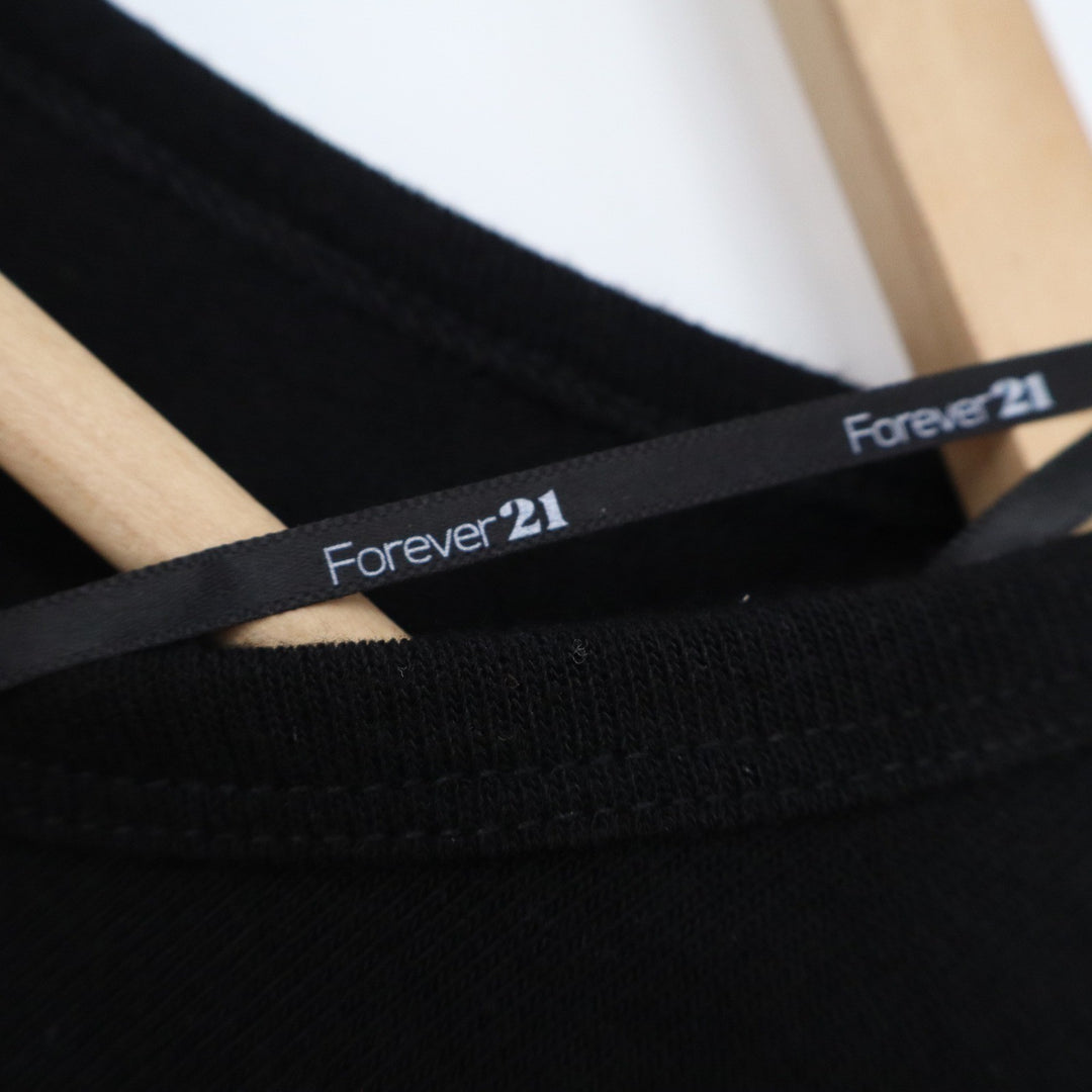 Forever 21 Womens Black Long Sleeve Crew Neck Crop Top Shirt Made in USA