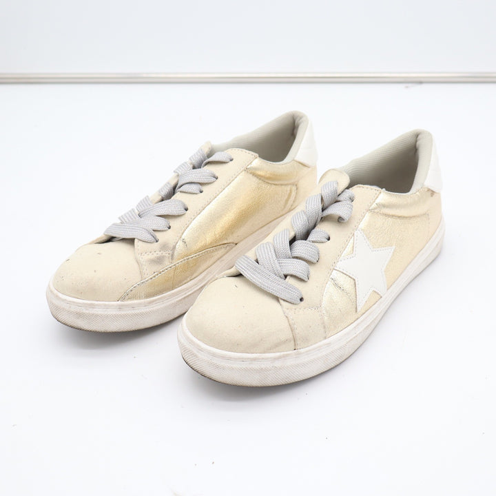 SHEIN Kids Gold Metallic Star Patch Low Top Lace Up Sneakers Size 7 0035