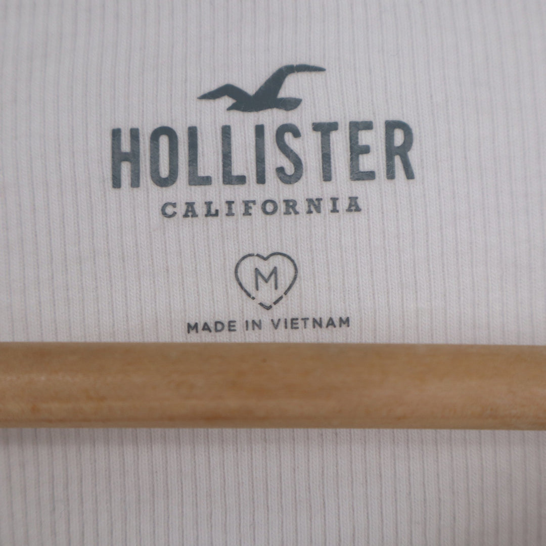 Hollister Cream Ribbed Wildflower Embroidered Lettuce Edge Baby Tee Medium