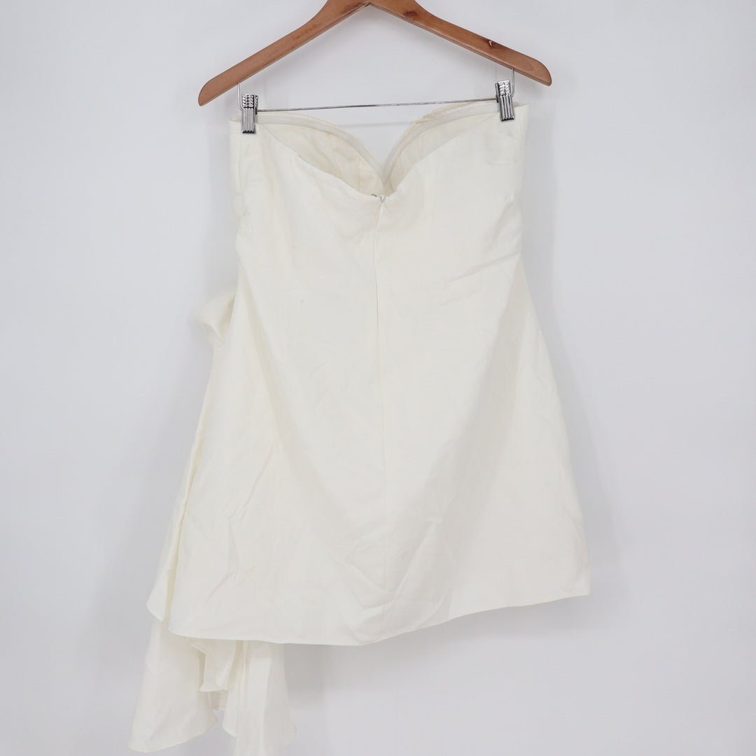 Showpo Betsy White Strapless Draped Rose Mini Dress Size 12 SD24090153