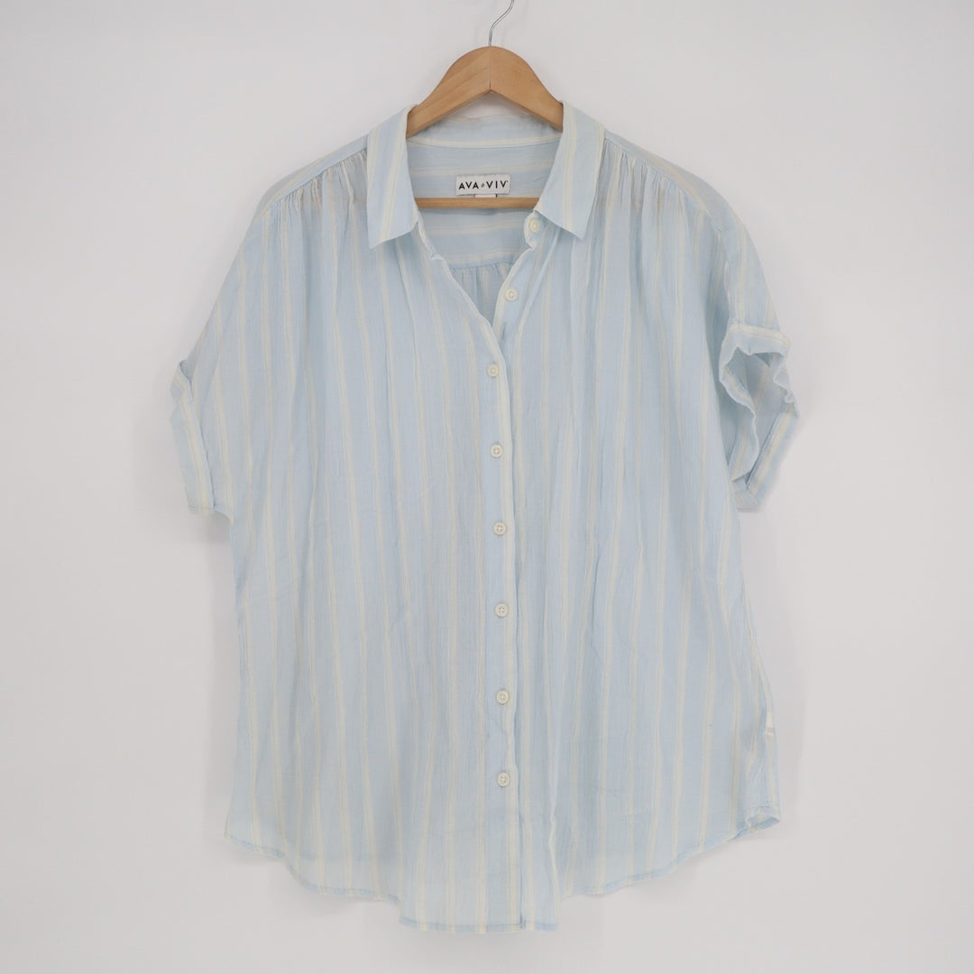 Ava & Viv Shirt Womens 1X Blue White Vertical Striped Short Sleeve Button Up
