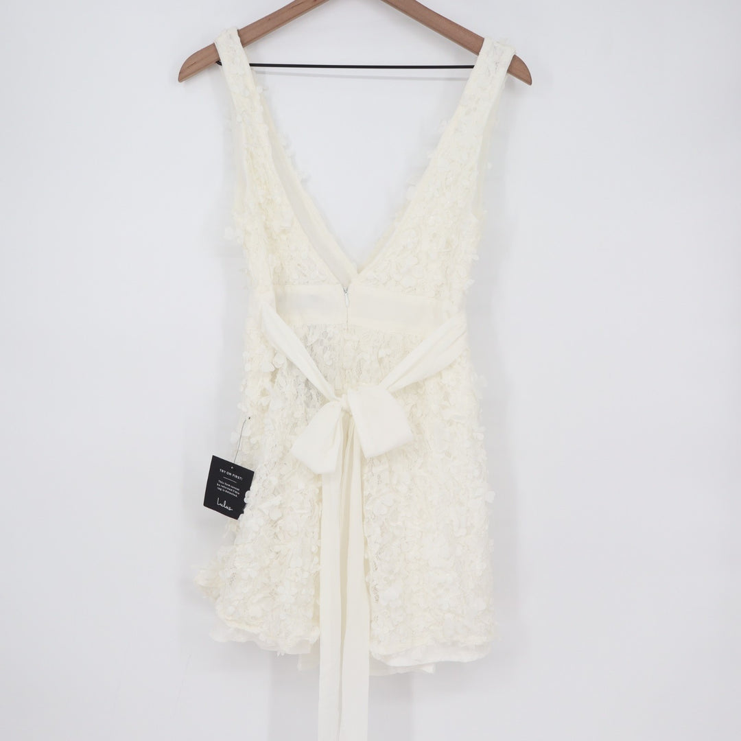 Lulus Totally Beautiful Mini Dress Womens Small White 3D Floral Tie-Strap Skater