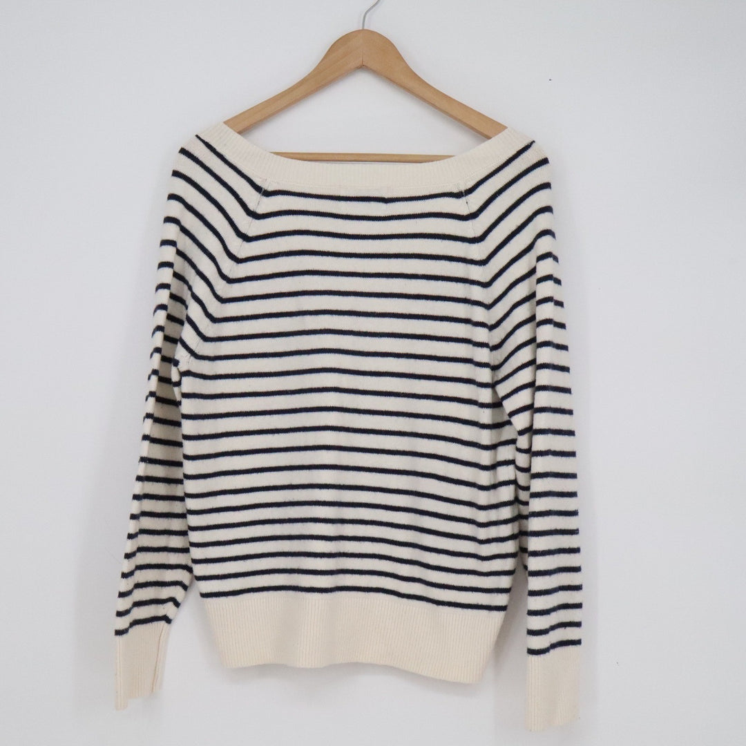 Old Navy SoSoft Striped V-Neck Sweater Cream Navy Blue Small
