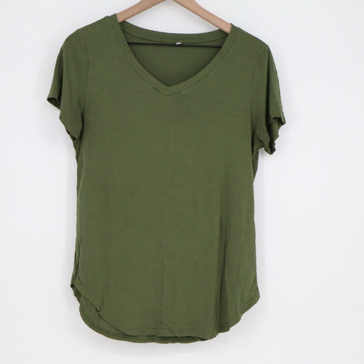 T-Shirt Womens Medium Olive Green Rayon Stretch V-Neck Short Sleeve Pullover