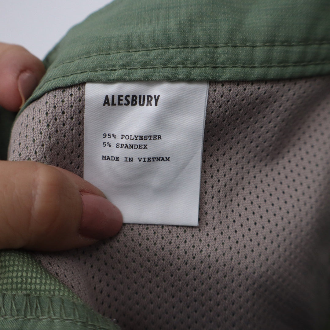 Alesbury Mens Performance Shorts Olive Green Stretch Size 35 Hiking Casual
