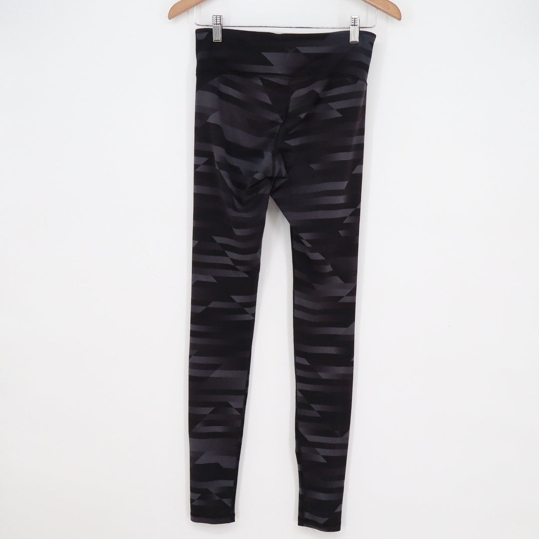 Old Navy Active Go-Dry Leggings Small Black Grey Geometric Chevron Athletic