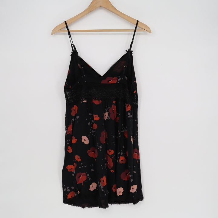 Gilligan & O'Malley Black Red Floral Lace Trim Chemise Nightgown Size M