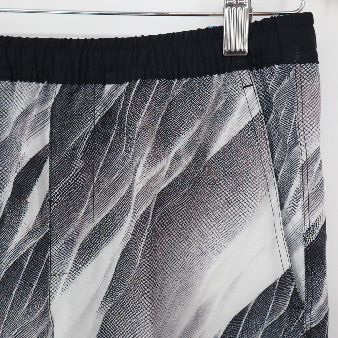 DSG Boys Agility Short Print Pure White AI Formation Size L 14-16 NWT
