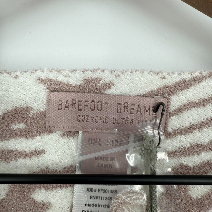 Barefoot Dreams CozyChic Ultra Lite Ocean Breeze Poncho Womens OS Rose Animal