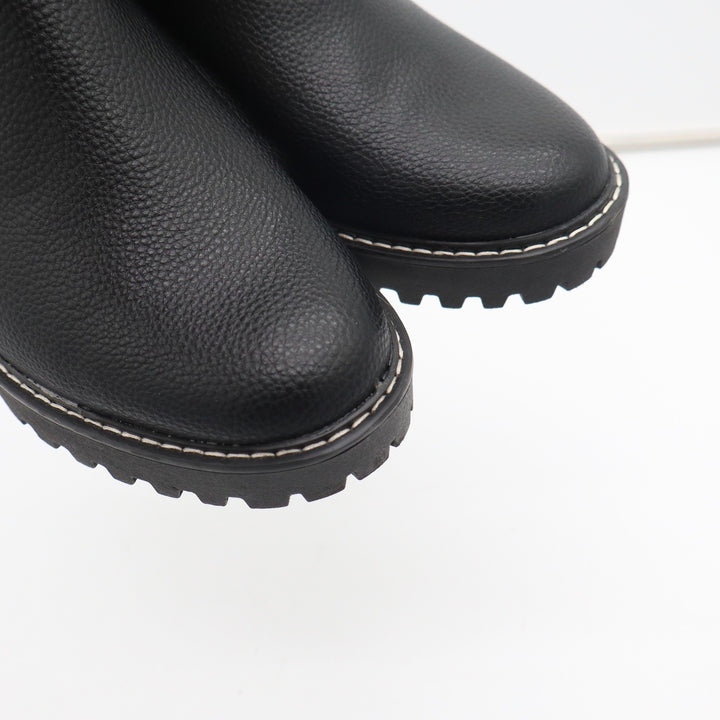 Universal Thread Womens Black Pebbled Lug Sole Ankle Boots Side Zip Size 8.5