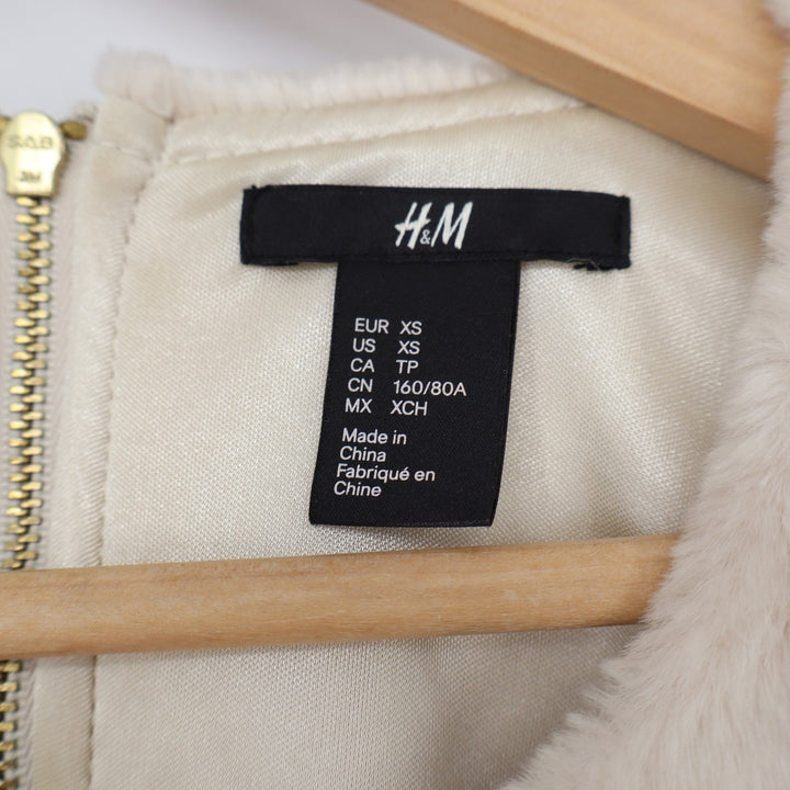 H&M Cream Faux Fur Short Sleeve Top Back Zip Plush Blouse XS