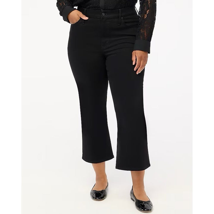 J Crew Curvy Mid-Rise Flare Crop Jeans Black Size 28P All-Day Stretch Denim