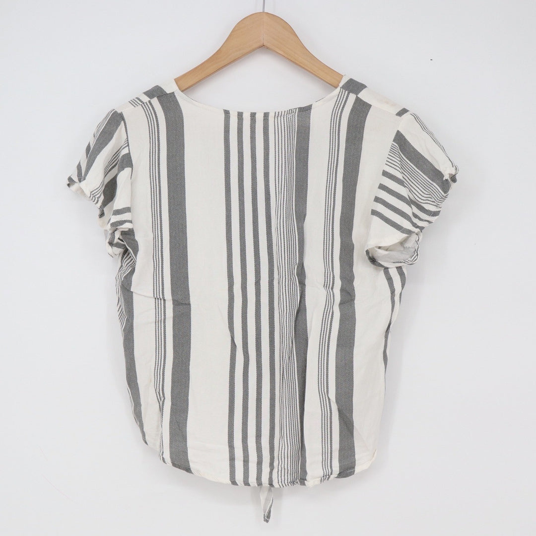 Sim & Sam Top Womens Medium Striped Grey White Tie Front Button Down Excellent