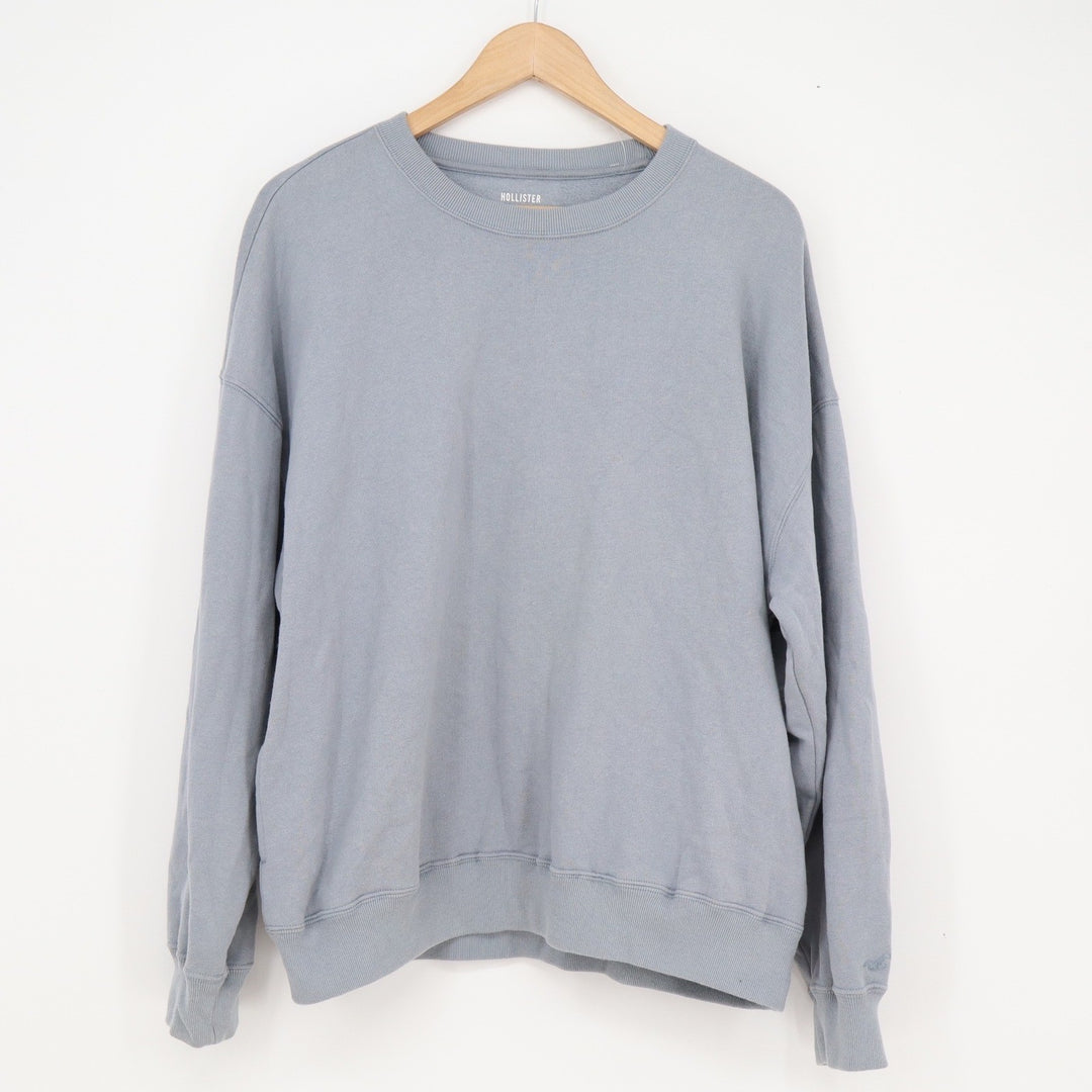 Hollister Mens Relaxed Crewneck Sweatshirt Light Blue Fleece Pullover M