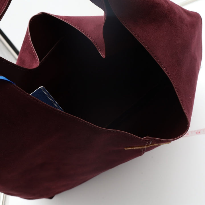 Wrangler Women Handbag Maroon Suede Inner Pocket Shoulder Strap Slouchy Hobo Bag