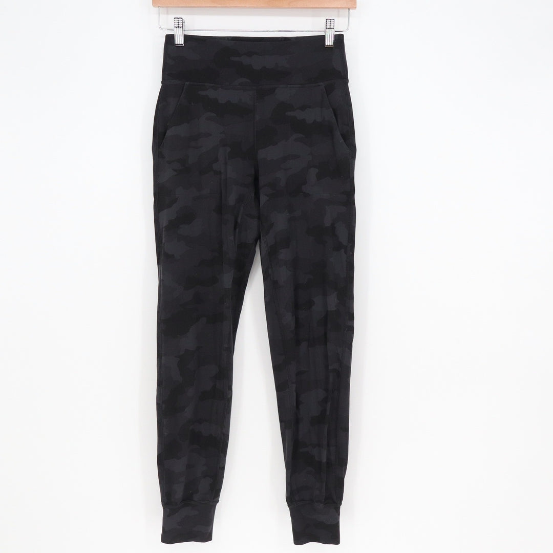 Lululemon Joggers Womens 4 Align Jogger Black Camo High Rise Pockets Excellent