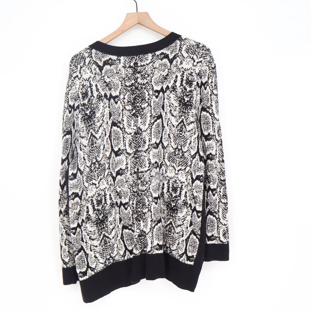Apt. 9 Sweater Womens XXL V-Neck Snakeskin Black White Animal Print Excellent