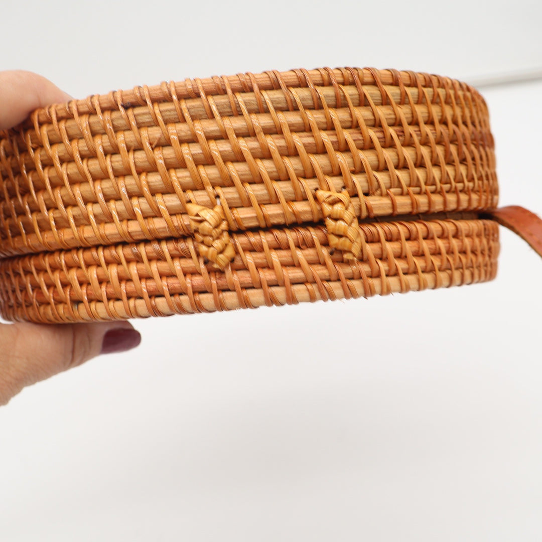 Unbranded Rattan Crossbody Bag Womens OS Round Woven Brown Boho Excellent