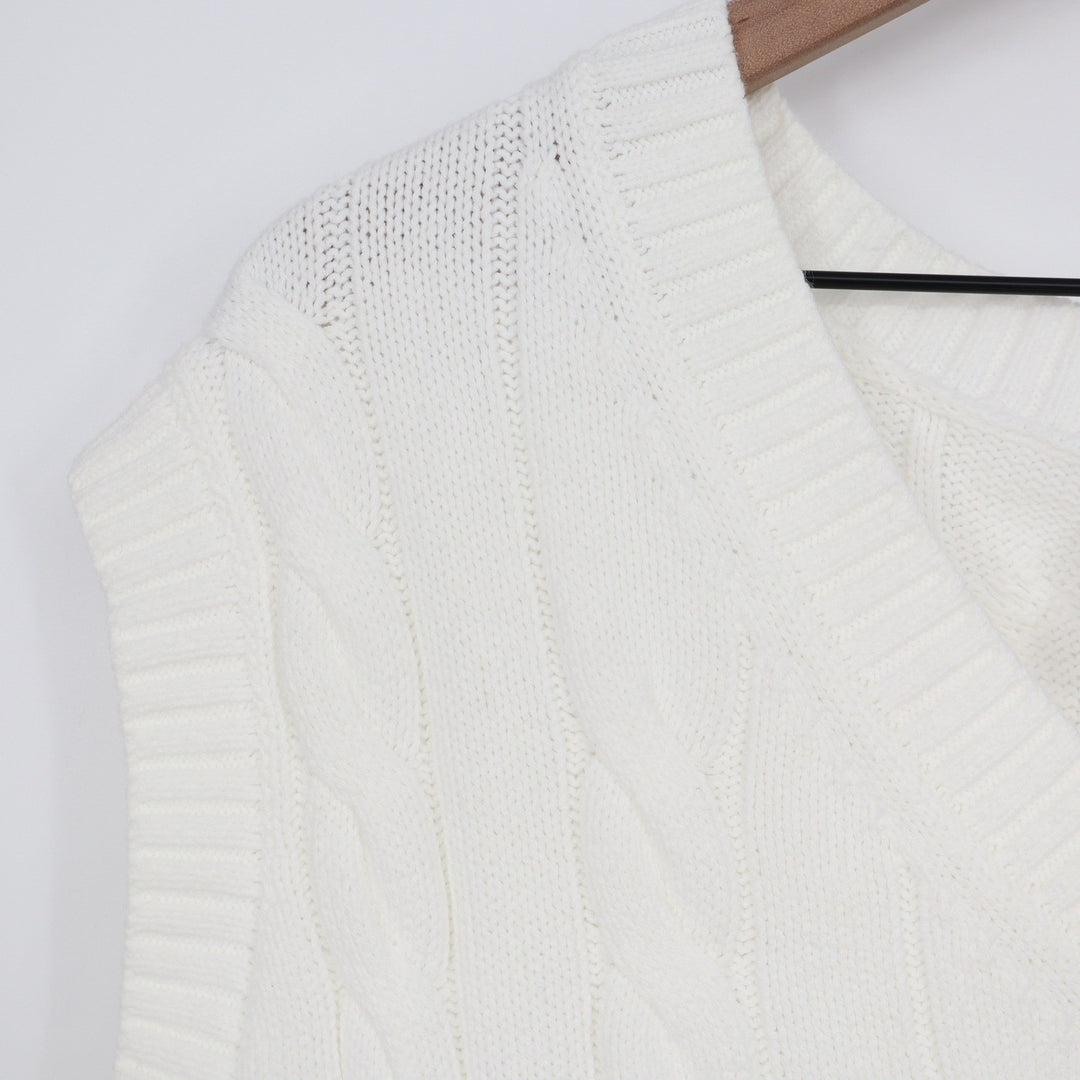 Walter Hagen Clubhouse Womens XL White Cable Knit V-Neck Sweater Vest