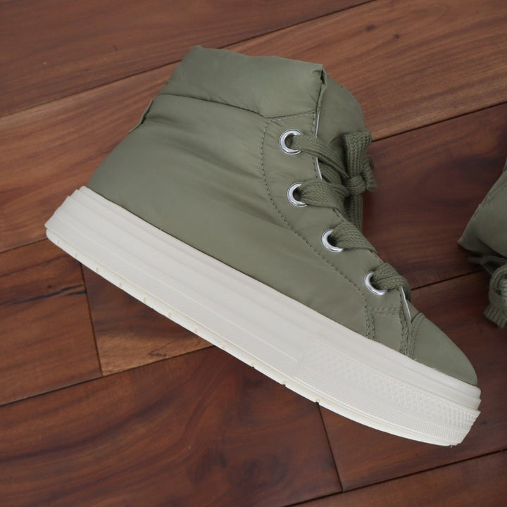 Converse Chuck Taylor All Star Elements Sneakers Unisex US M10.5/W12 Green Boots