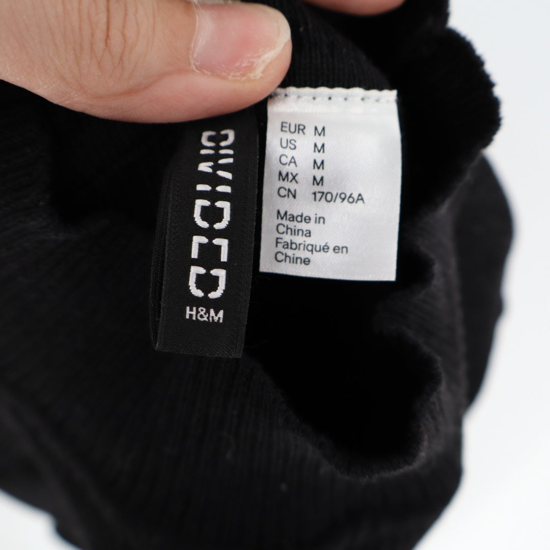 H&M Divided Cropped Sweater Womens Medium Black Ribbed Knit Mock Neck Winter