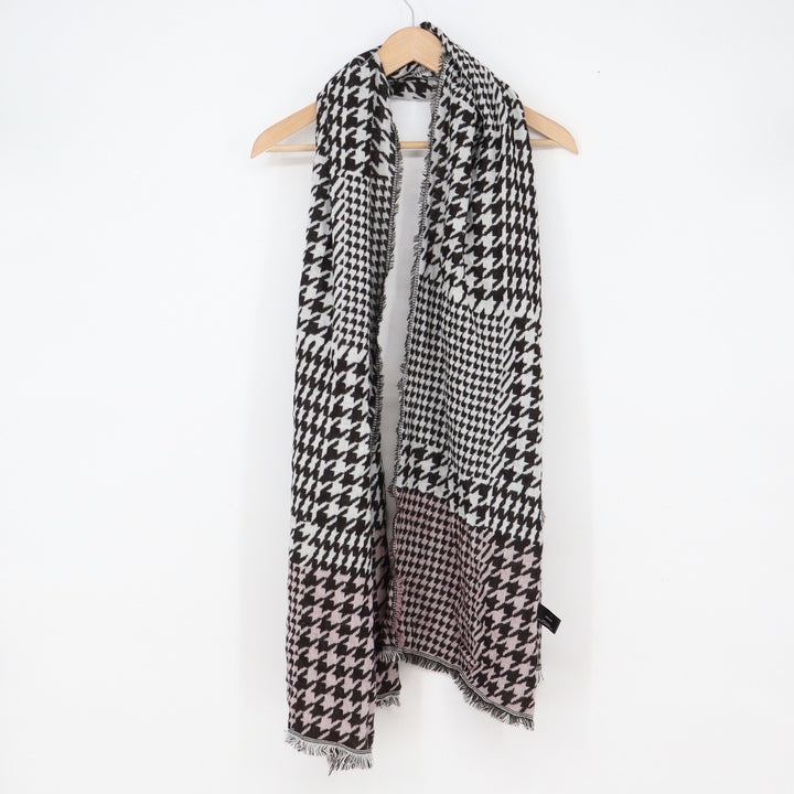 Mixit Scarf Womens One Size Houndstooth Black White Pink Fringed Excellent