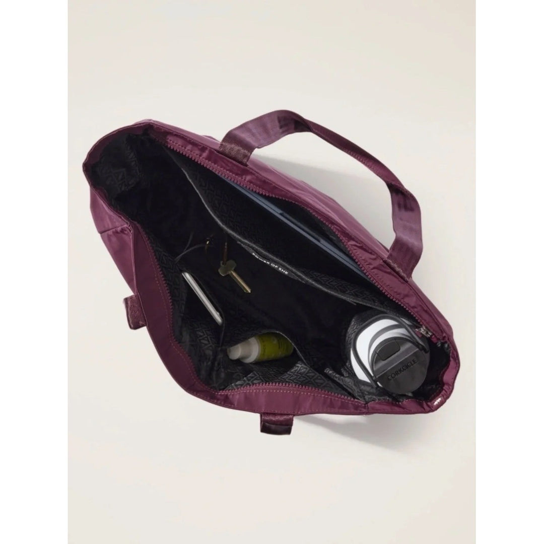 Athleta Power of She Nylon Tote Bag Dark Red Gym Travel Laptop Sleeve Large