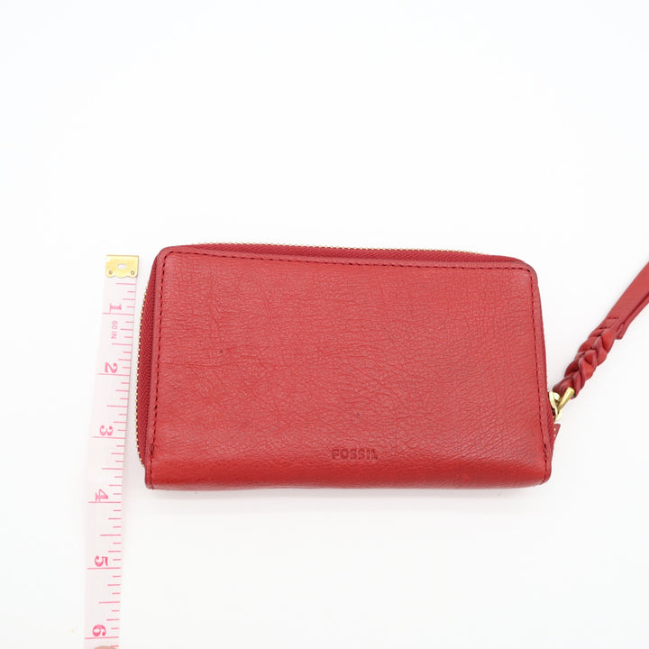 Fossil Women's Red Pebbled Leather Credit Card Slot Clutch Wristlet Wallet
