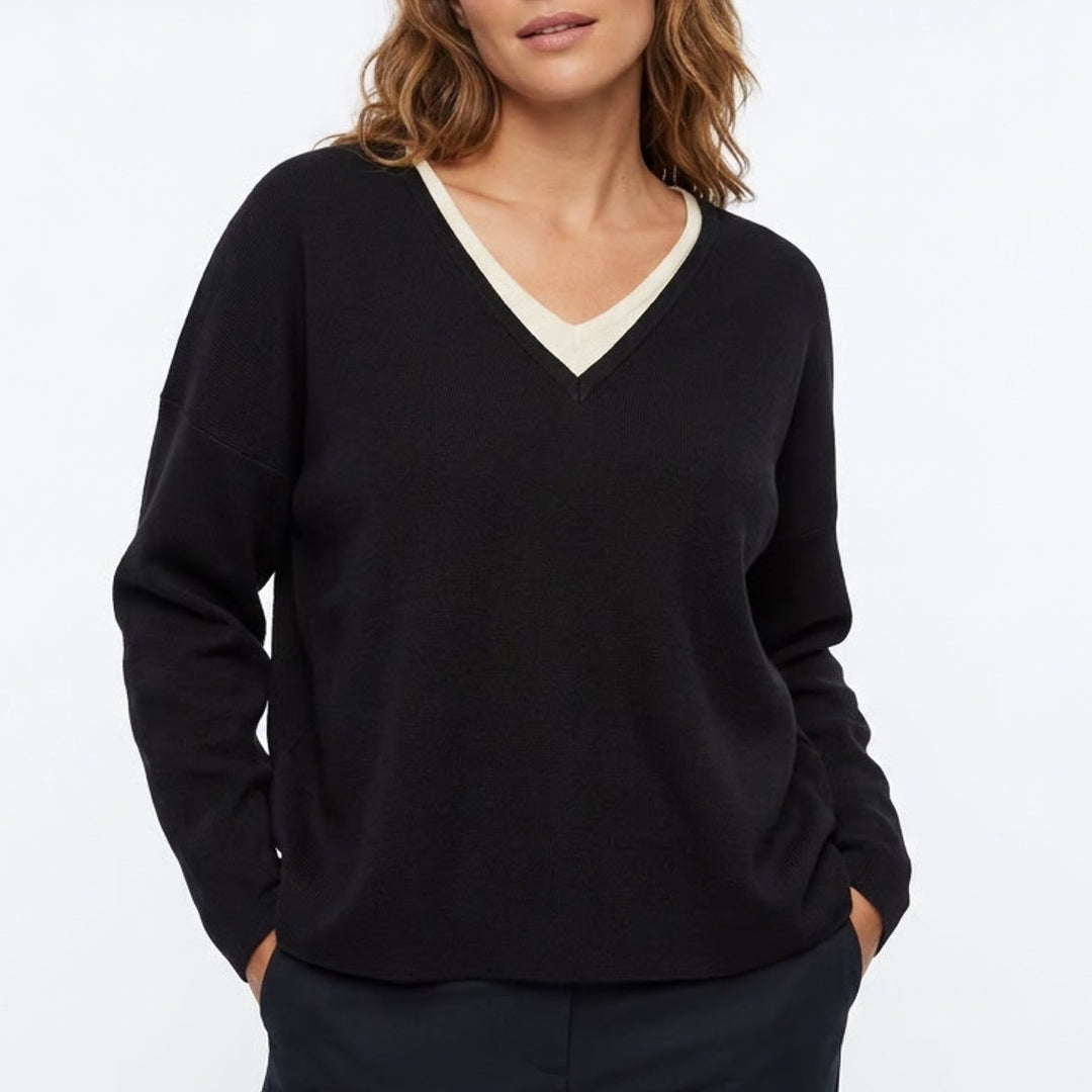 Sweater Womens 1XL Black Knitted Drop Shoulder Long Sleeve V-Neck Pullover