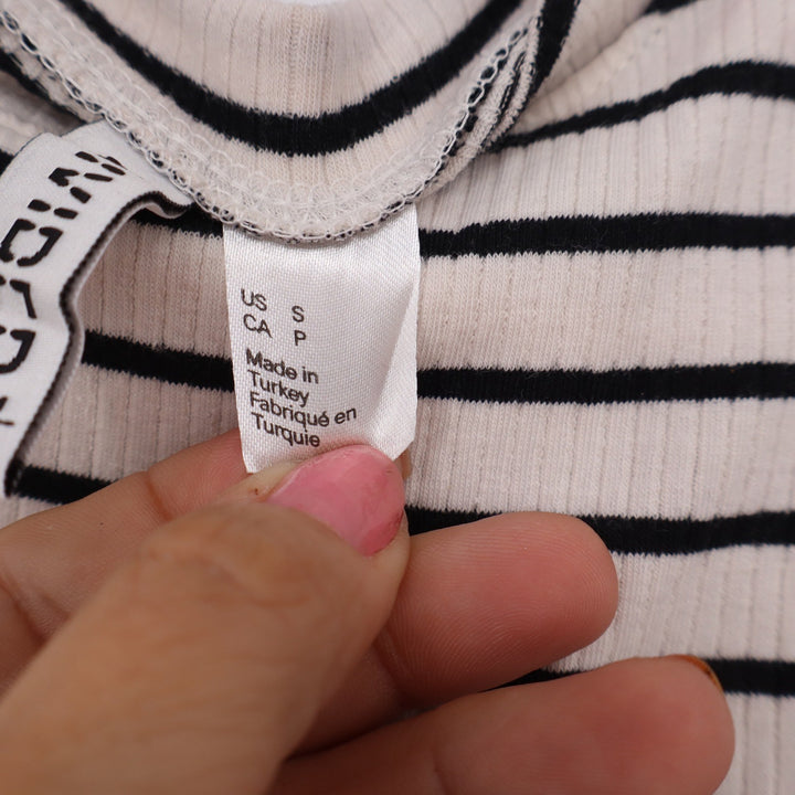 H&M T-Shirt Womens S Divided Basic Cream Black Striped Ribbed Crop Top Excellent