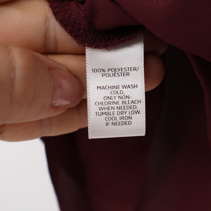 Ann Taylor LOFT Womens Medium Burgundy Sleeveless Pocket Blouse Crew Neck Top