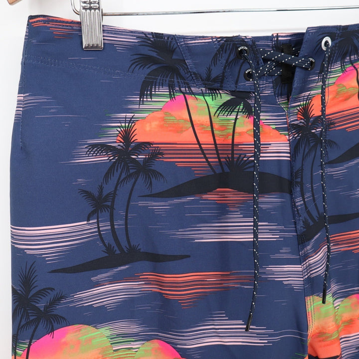 Hurley Phantom Eco Weekender 20 Mens Board Shorts Size 30 Tropical Sunset Navy