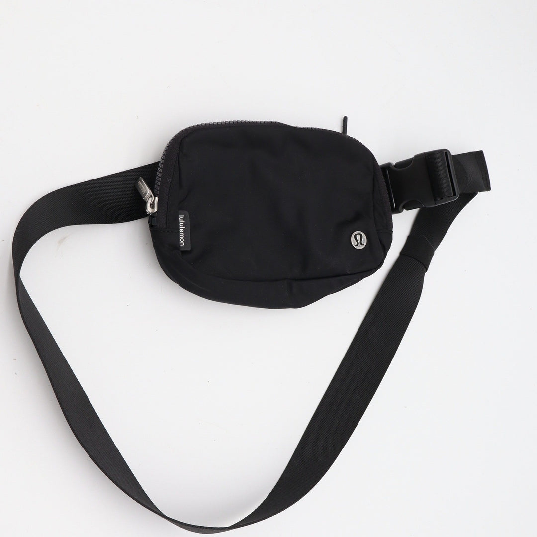 lululemon Everywhere Belt Bag 1L Black Adjustable Crossbody Fanny Pack