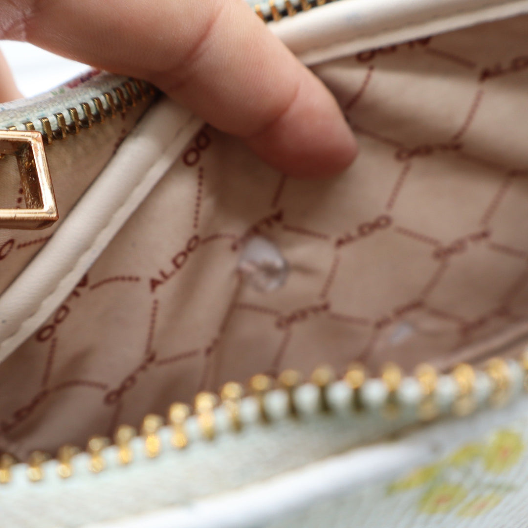 Aldo Shoulder Bag Womens Small Floral Quilted Cream Lion Medallion Good