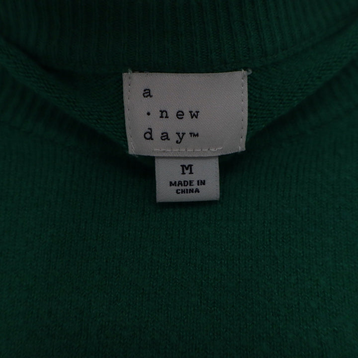 A New Day Womens Green Crewneck Long Sleeve Pullover Sweater Size M