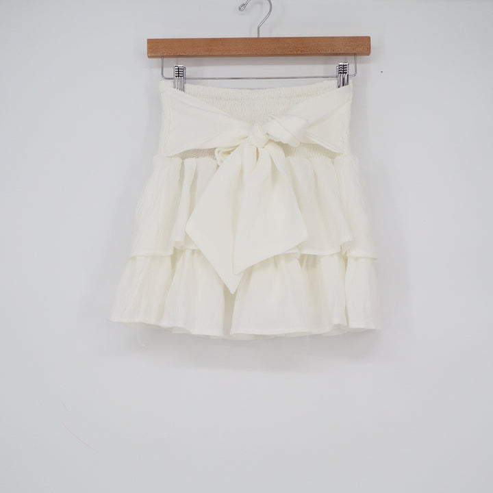 Shein Mod White Tiered Ruffle Mini Skirt Smocked High Waist Tie Front XS NEW