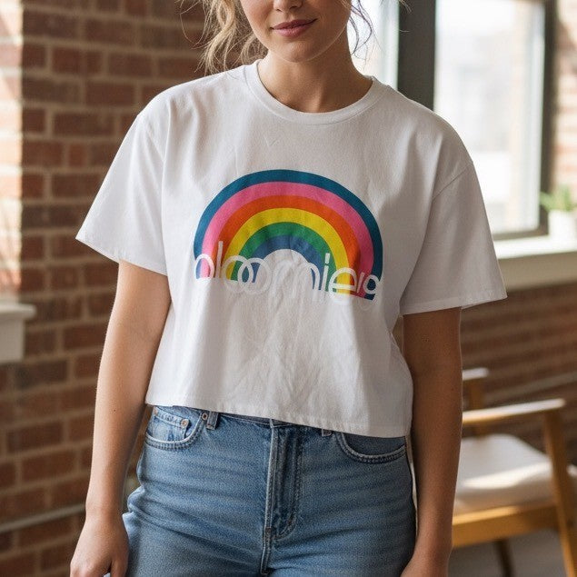 Bloomies Rainbow Graphic T-Shirt White Short Sleeve Top Made in USA Women's M