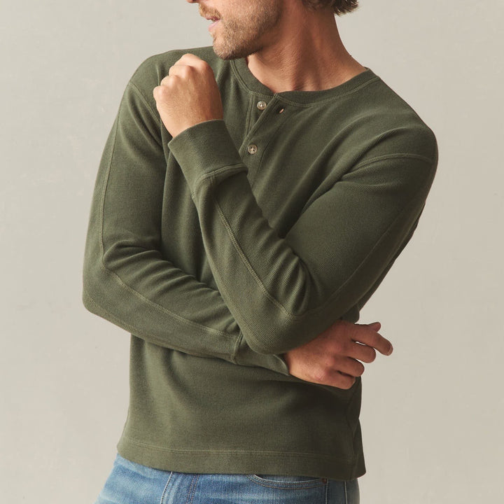 American Giant French T-Shirt Mens Small Olive Green Cotton Ribbed Henley Neck