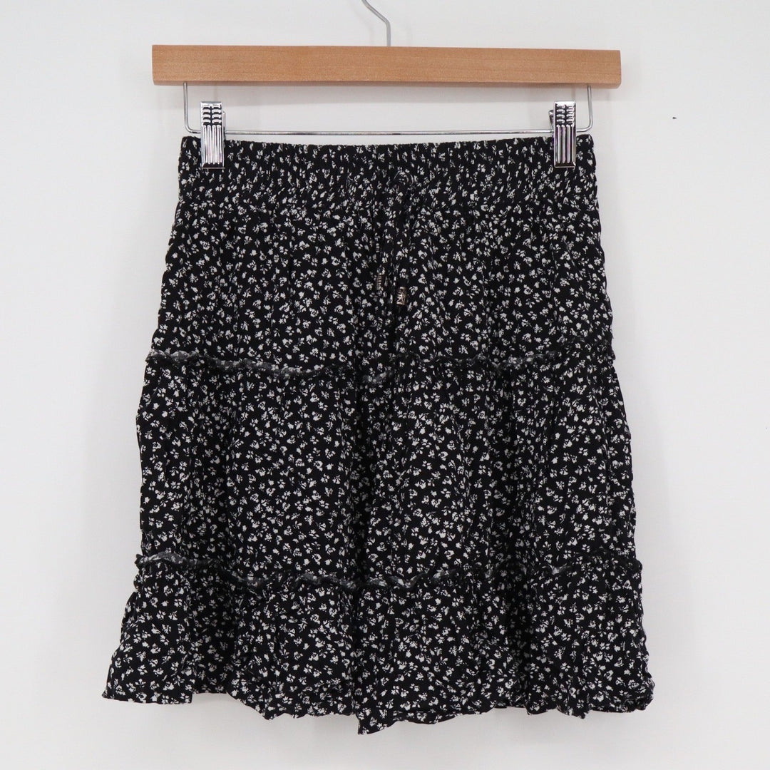 Joyra Black White Ditsy Floral Tiered Mini Skirt Smocked Waist Rayon Size M