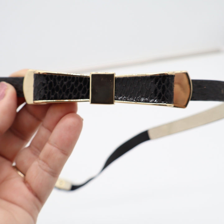Black Skinny Elastic Waist Belt Gold Bow Buckle Snakeskin Texture Snap Closure