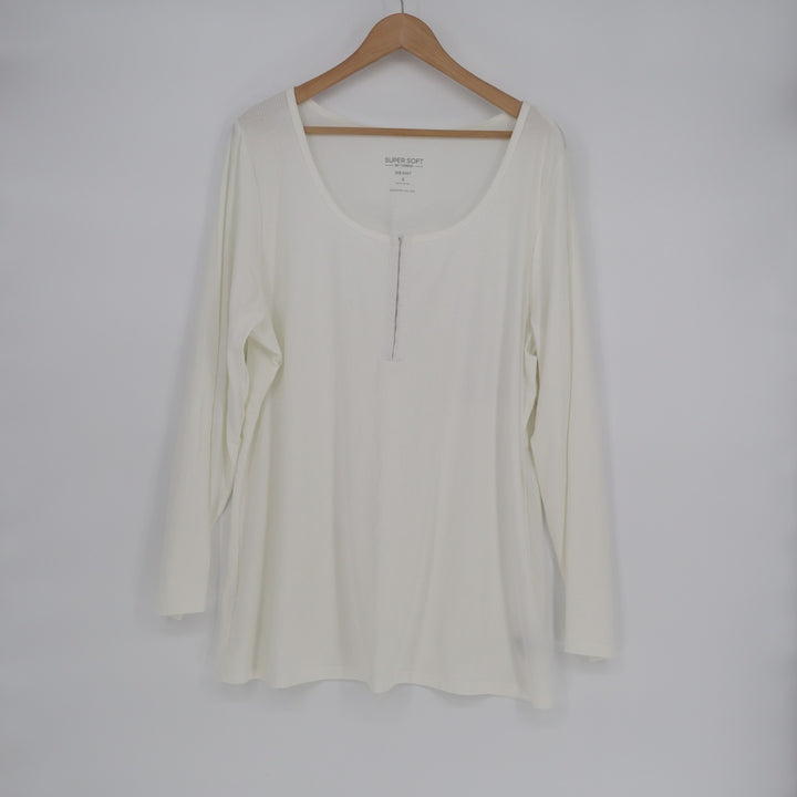 Super Soft by Torrid Tunic Top Women 3 White Rib Knit Scoopneck Hook & Eye Front