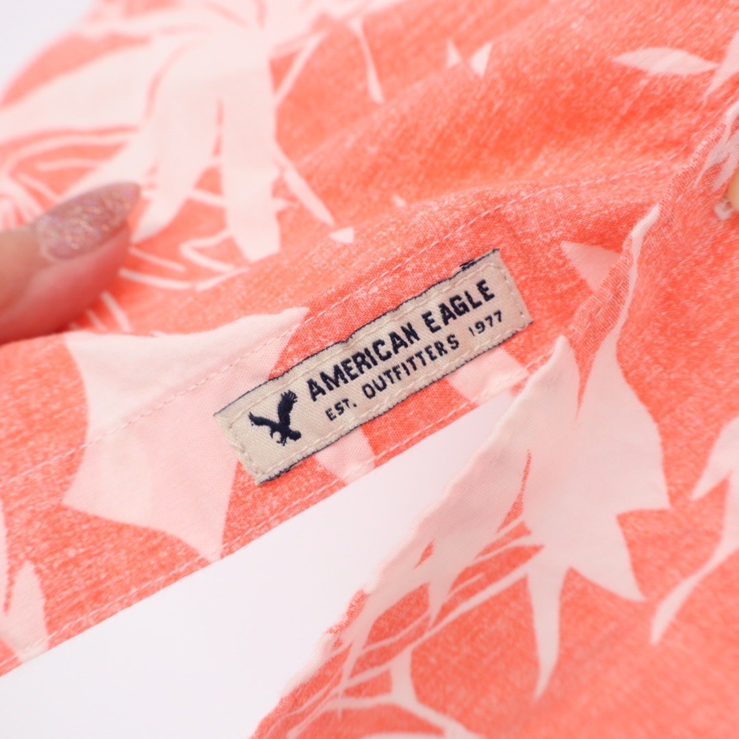 American Eagle Mens Short Sleeve Button Up Shirt Coral Floral Print Size S