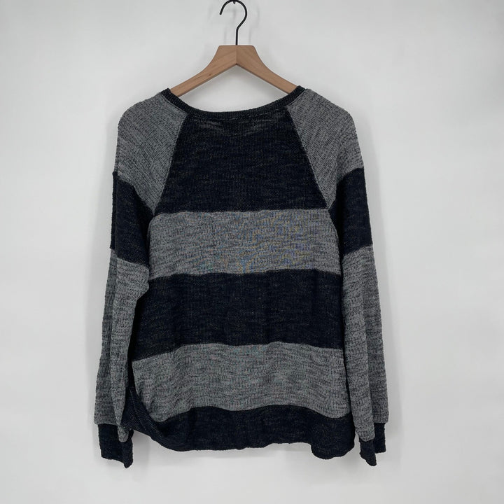 everleigh Striped Knit Sweater Pullover Long Sleeve M
